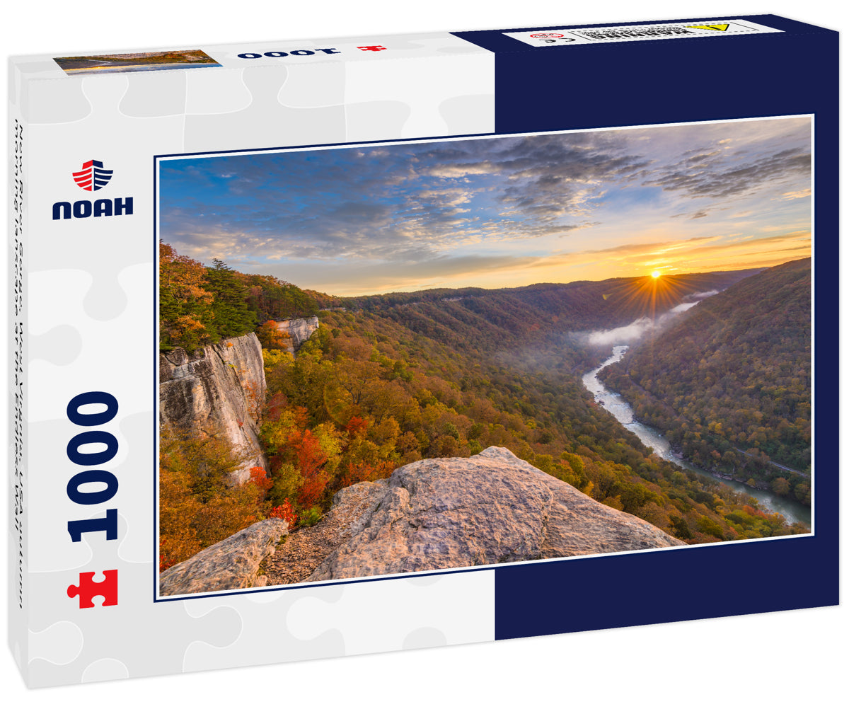 New River Gorge, West Virgnia, USA autumn morning lanscape at the Endless Wall