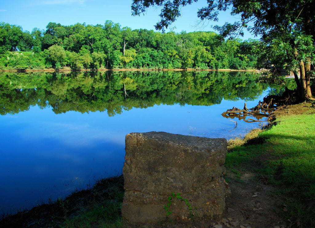 The Coosa / The Coosa River in Wetumpka, Alabama