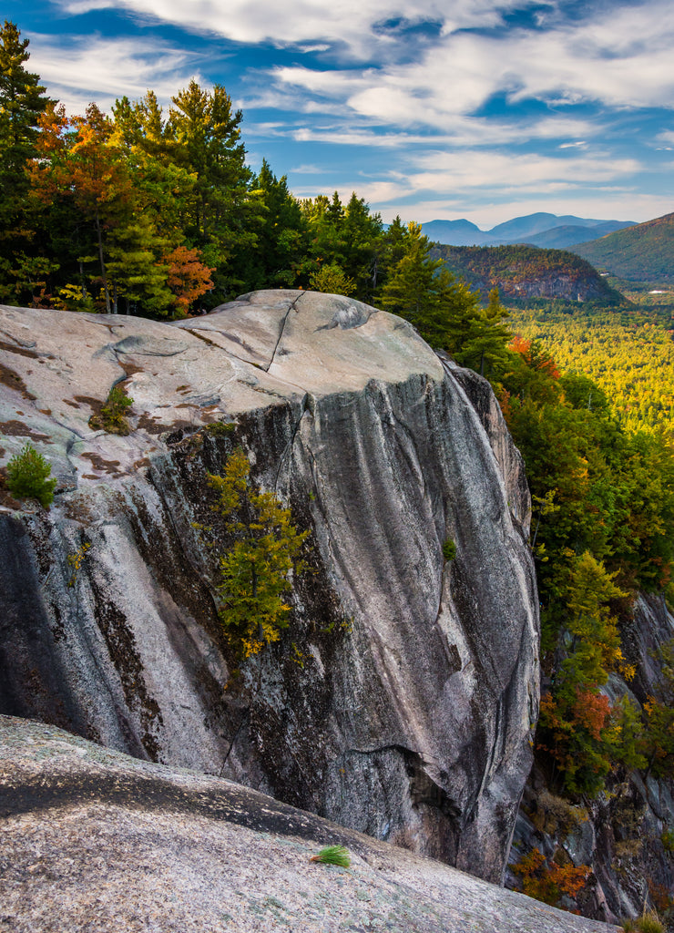 View from Cathedral Ledge at Echo Lake State Park, New Hampshire