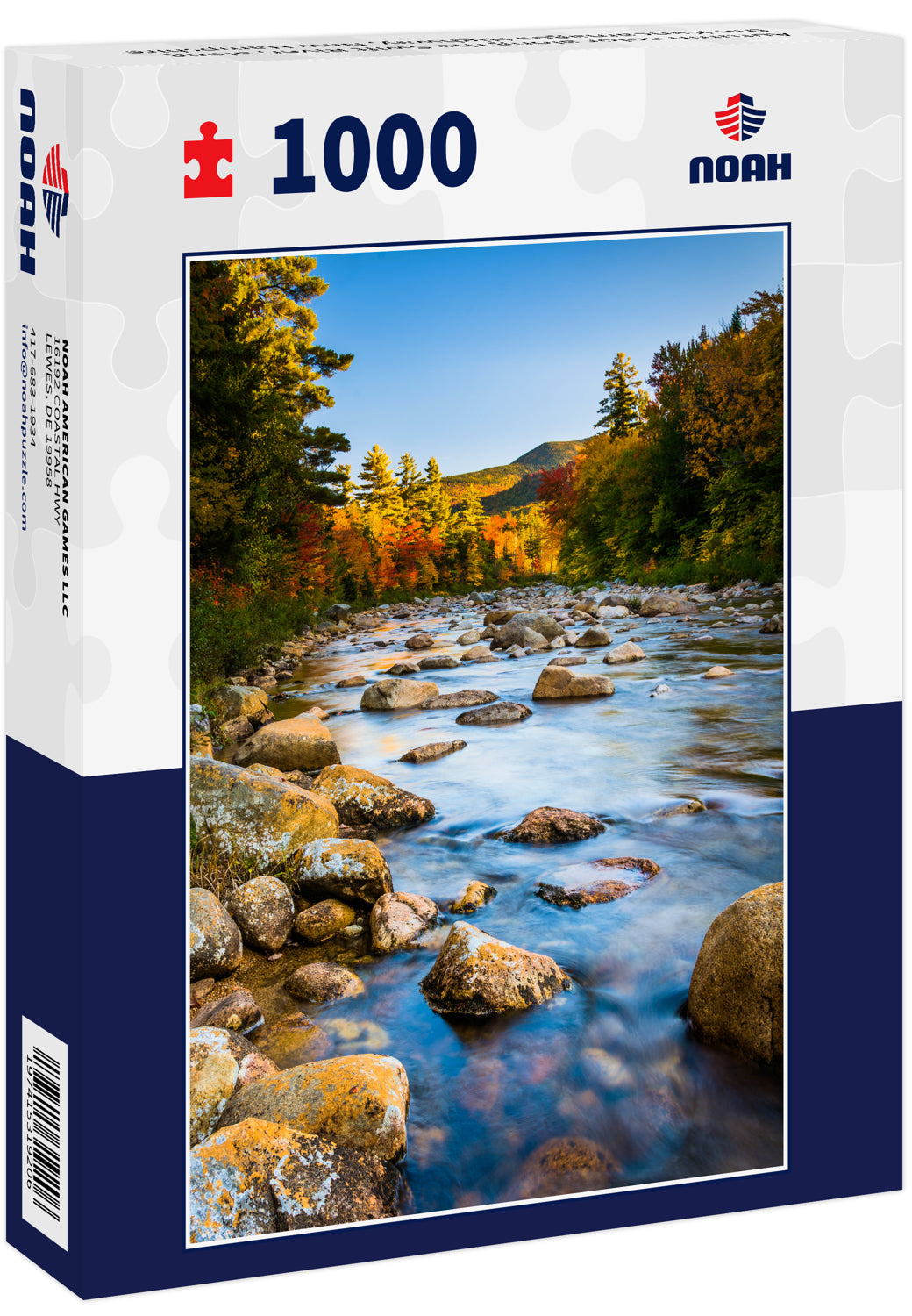 Autumn color along the Swift River, along the Kancamagus Highway, New Hampshire