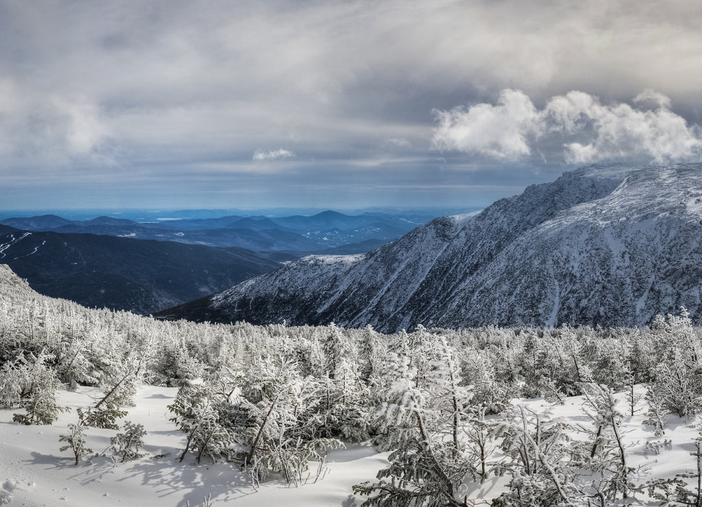 Panoramic view over Tuckerman ravine, Mount Washington, New Hampshire, USA
