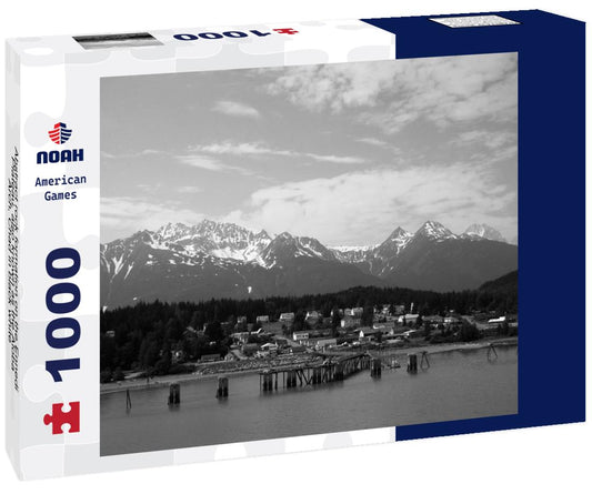 Noah Jigsaw Puzzle Abstract rock formation on the Ennedi Plateau, also known as the Aloba Arch, Chad in black white 1000 pieces