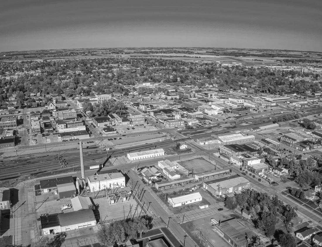 Noah Jigsaw Puzzle Japanese old traditional village Uchiko town in Ehime, Shikoku, Japan in black white 1000 pieces