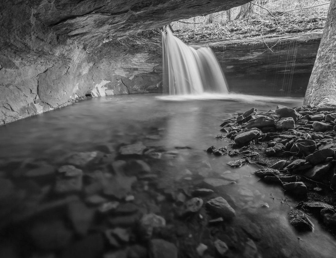 Noah Jigsaw Puzzle Munich in sunset Bavaria, Germany in black white 1000 pieces