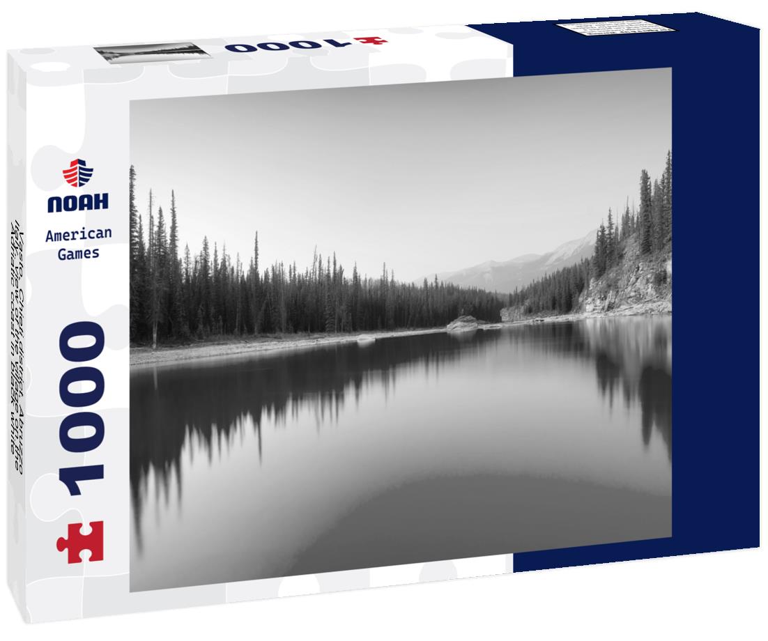 Noah Jigsaw Puzzle Vasto, Chieti district, Abruzzo, Italy, view of the village on the Adriatic coast in black white 1000 pieces