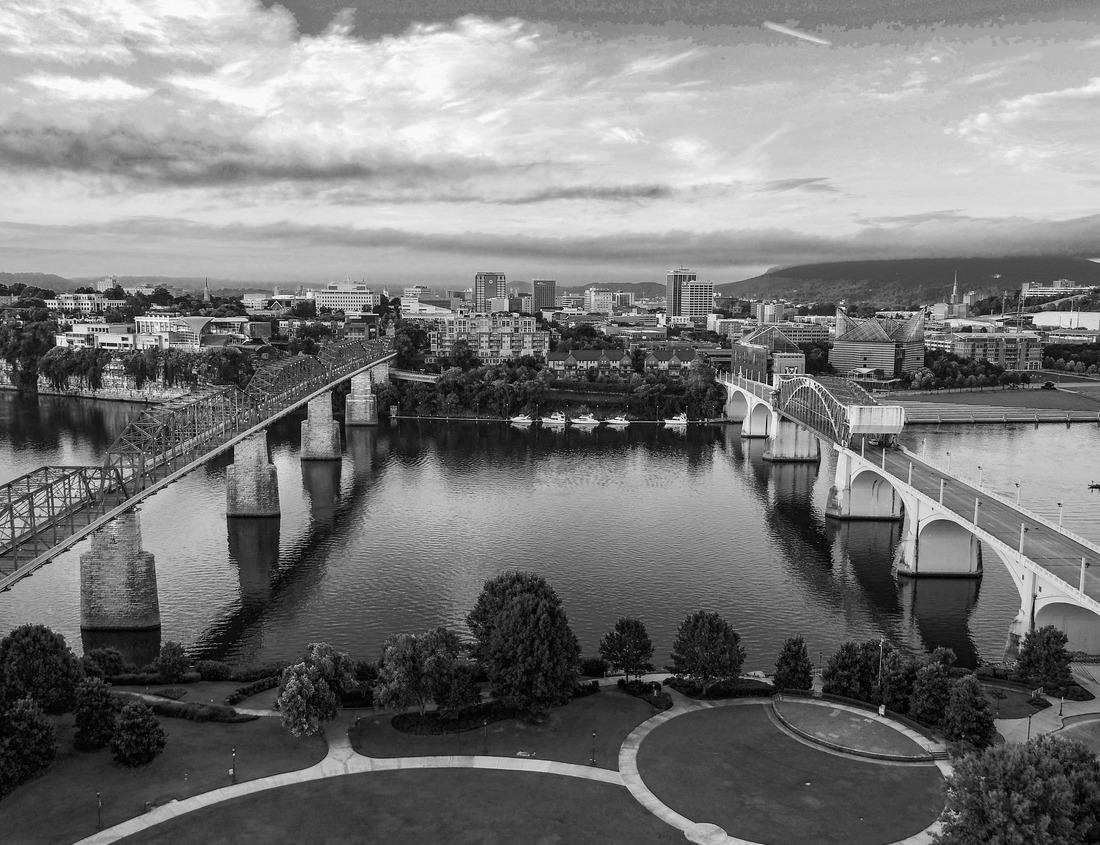 Noah Jigsaw Puzzle First Presbyterian Church of Mishawaka, Indiana in black white 1000 pieces