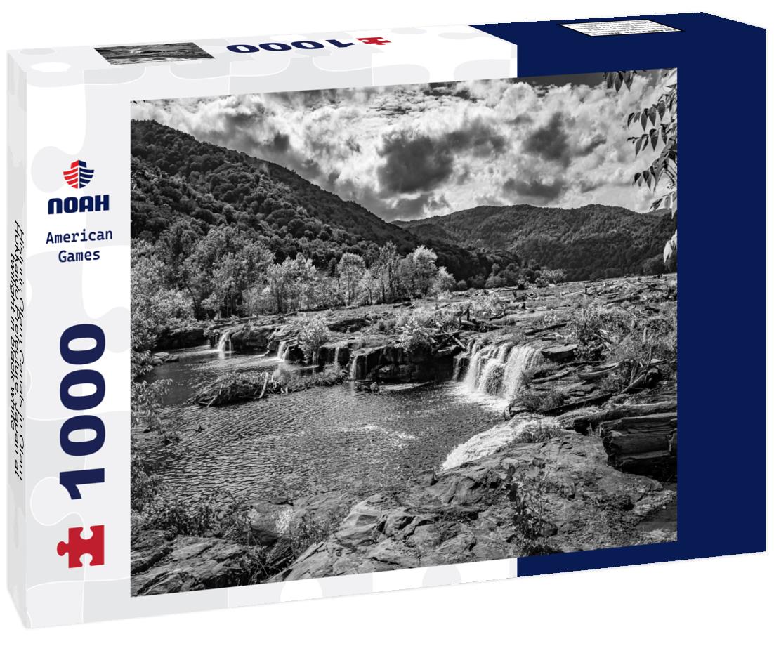 Noah Jigsaw Puzzle Historic Otaru Canals in Otaru, Hokkaido Prefecture, Japan at twilight in black white 1000 pieces