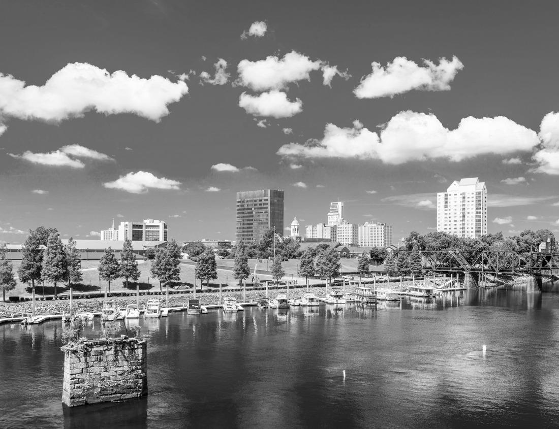 Noah Jigsaw Puzzle Aventura FL USA on a beautiful blue day in black white 1000 pieces