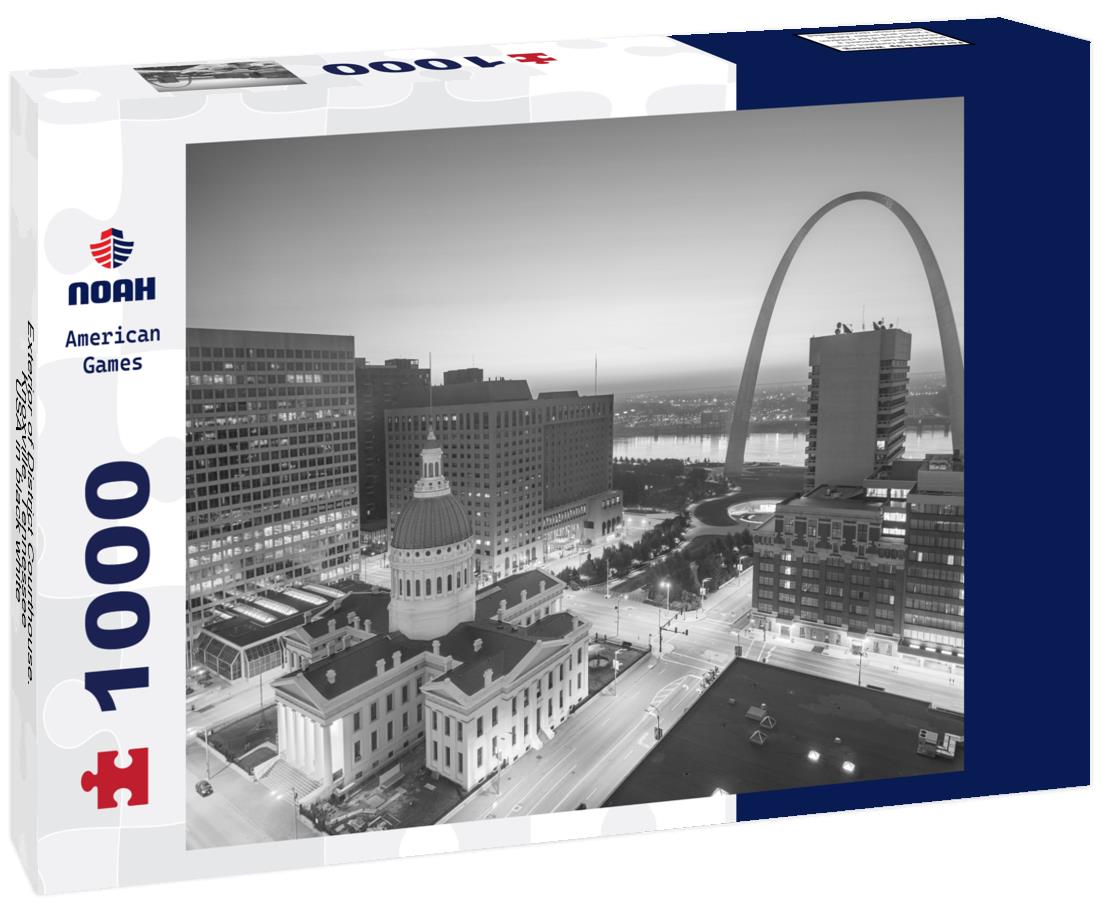 Noah Jigsaw Puzzle Exterior of District Courthouse. Knoxville, Tennessee, USA in black white 1000 pieces