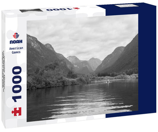 Noah Jigsaw Puzzle Columbia, Missouri, USA historic columns at twilight in black white 1000 pieces