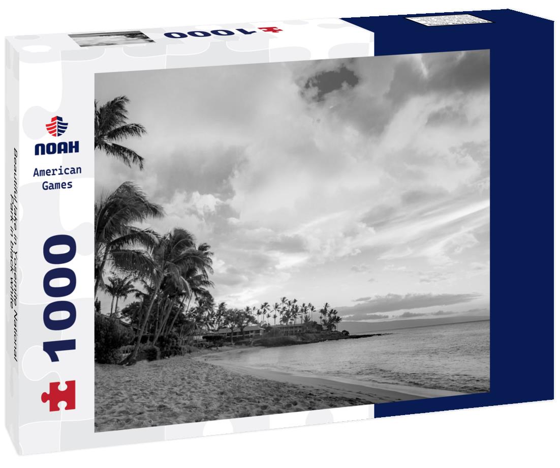 Noah Jigsaw Puzzle Beautiful lake in Yosemite National Park in black white 1000 pieces