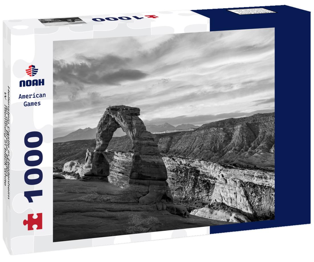 Noah Jigsaw Puzzle Hellenstein Castle in Heidenheim an der Brenz, Baden-Württemberg in black white 1000 pieces