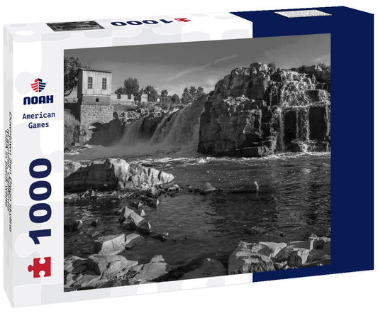 Noah Jigsaw Puzzle Downtown San Diego skyline at sunset, California, USA in black white 1000 pieces