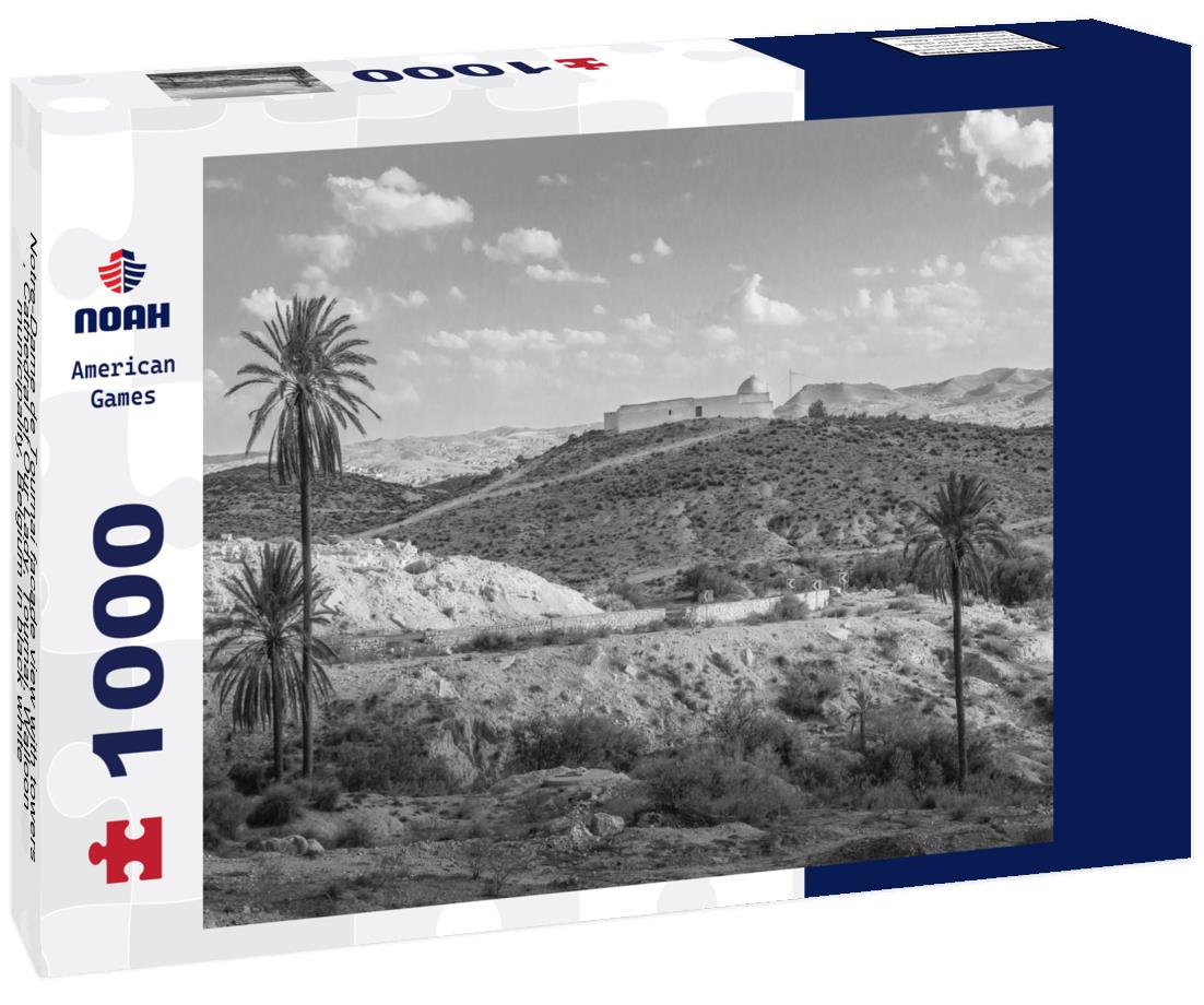 Noah Jigsaw Puzzle Berber village in the hot desert of North Africa (Gabes Governorate), Tunisia. in black white 1000 pieces