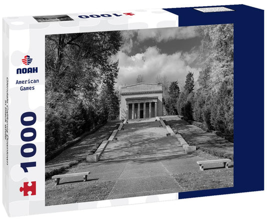 Noah Jigsaw Puzzle Glendale California Downtown in black white 1000 pieces