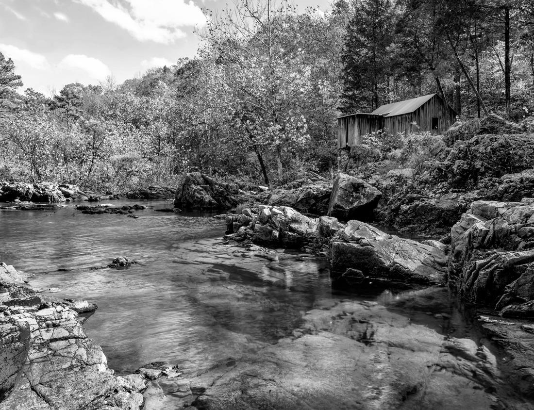 Noah Jigsaw Puzzle Chicago, IL, USA downtown cityscape at night Highways at dawn in black white 1000 pieces