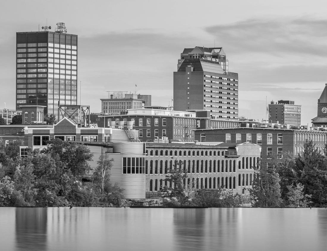 Noah Jigsaw Puzzle Aerial view of the beach at Sunny Isles. Miami. Florida. USA in black white 1000 pieces