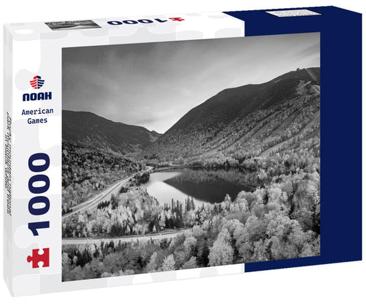 Noah Jigsaw Puzzle Fall colours in Franconia Notch State Park, White Mountain National Forest, New Hampshire, USA. in black white 1000 pieces