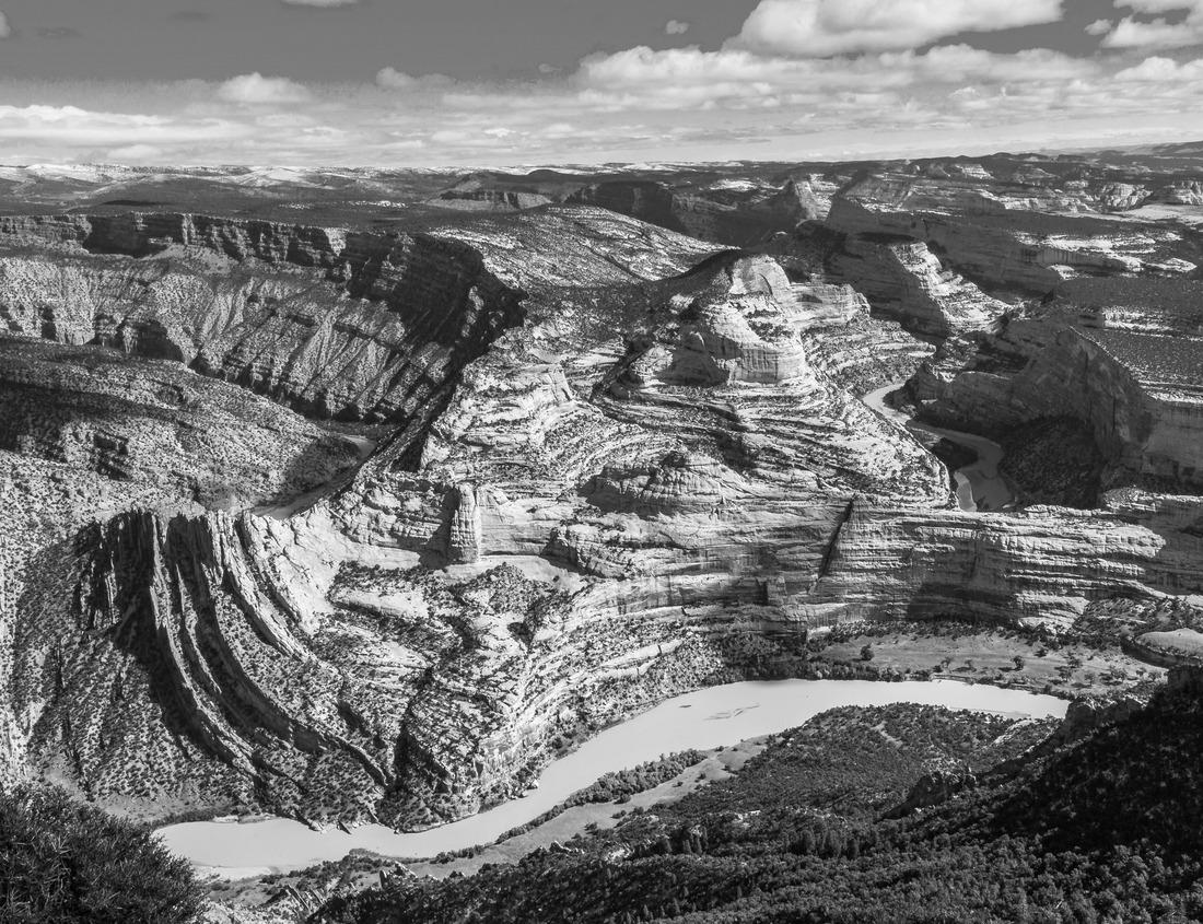 Noah Jigsaw Puzzle View of the Green River in Dinosaur National Monument, Colorado/Utah, USA. in black white 1000 pieces