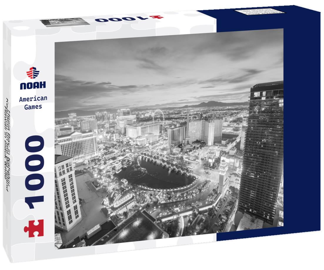 Noah Jigsaw Puzzle Heeia Bay in Kahaluu-Keauhou on the Big Island Hawaii in black white 1000 pieces