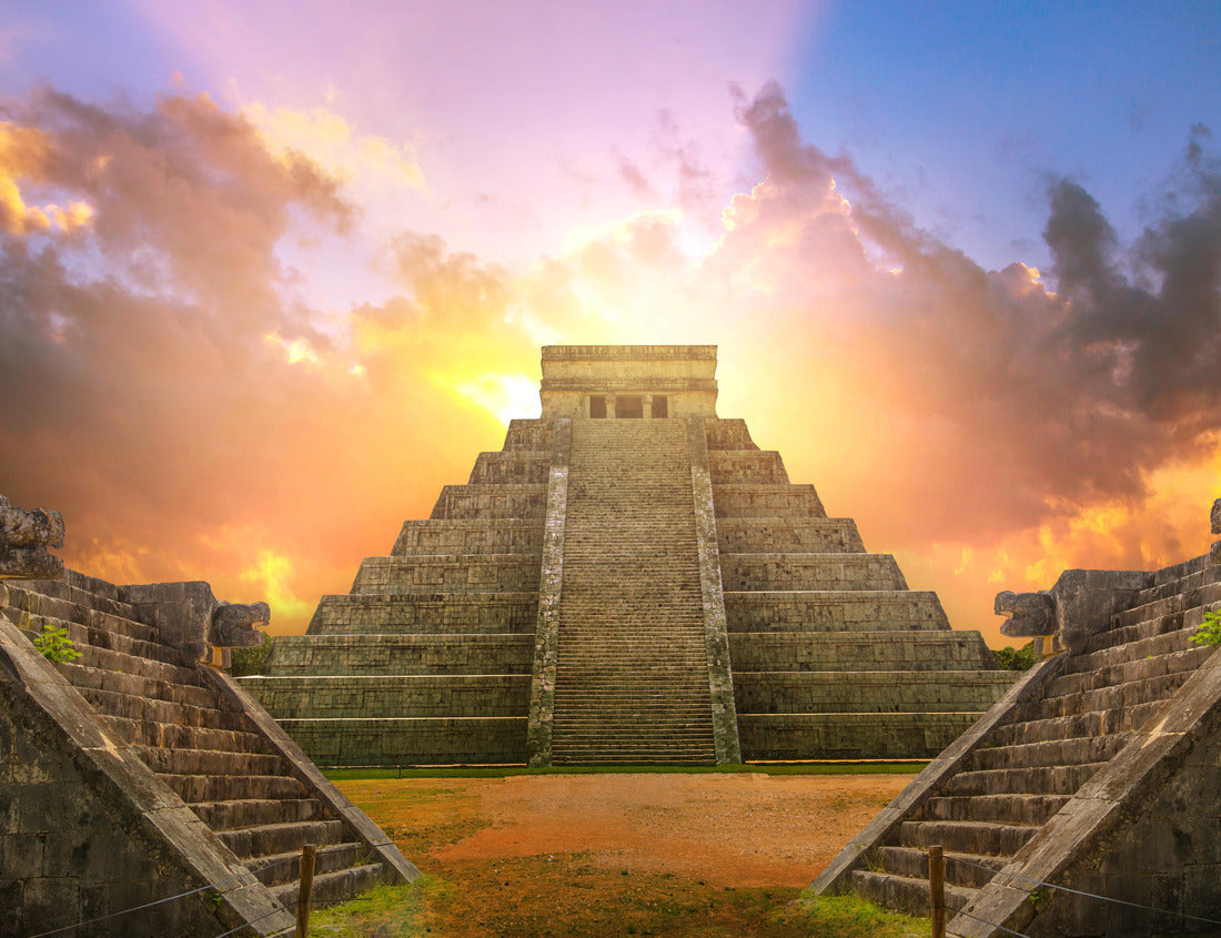 Noah Jigsaw Puzzle Mexico, Chichen Itza, Yucatn. Mayan pyramid of Kukulcan El Castillo at sunset 1000 pieces