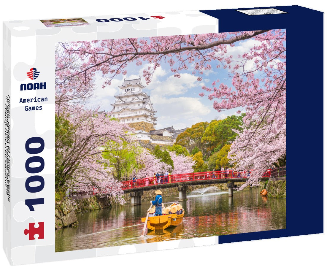 Noah Jigsaw Puzzle Himeji, Japan at Himeji Castle in spring with visitors for the cherry blossom season 1000 pieces