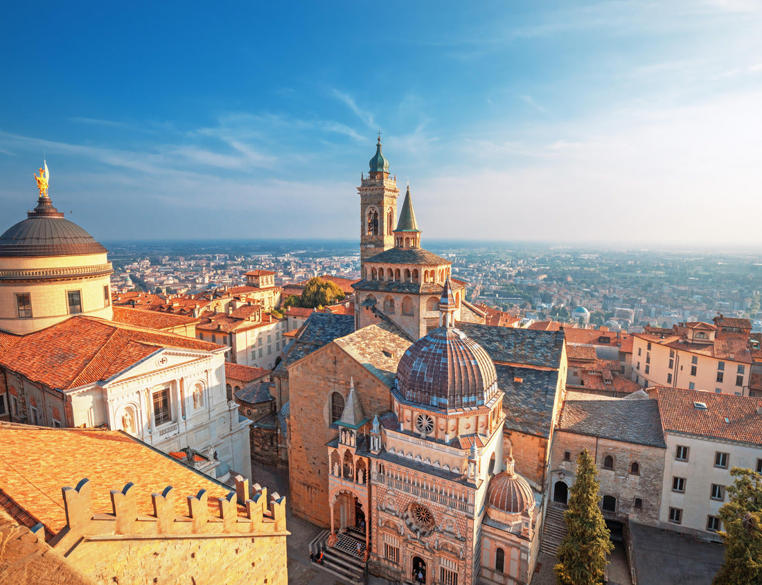Noah Jigsaw Puzzle Bergamo, Italy. Panoramic view of the old town and the Basilica of Santa Maria Maggiore and Cappella Colleoni in Citta Alta. Landscape of historic buildings during sunset 1000 pieces
