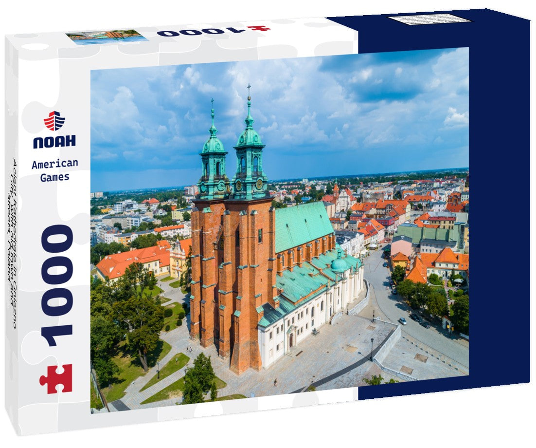 Noah Jigsaw Puzzle Acient Kathedrale in Gniezno City, with old town and streets, Poland 1000 pieces