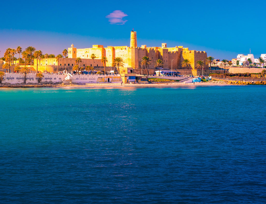 Noah Jigsaw Puzzle Monastir in Tunisia is an ancient city and popular tourist destination with a beach on the Mediterranean Sea 1000 pieces