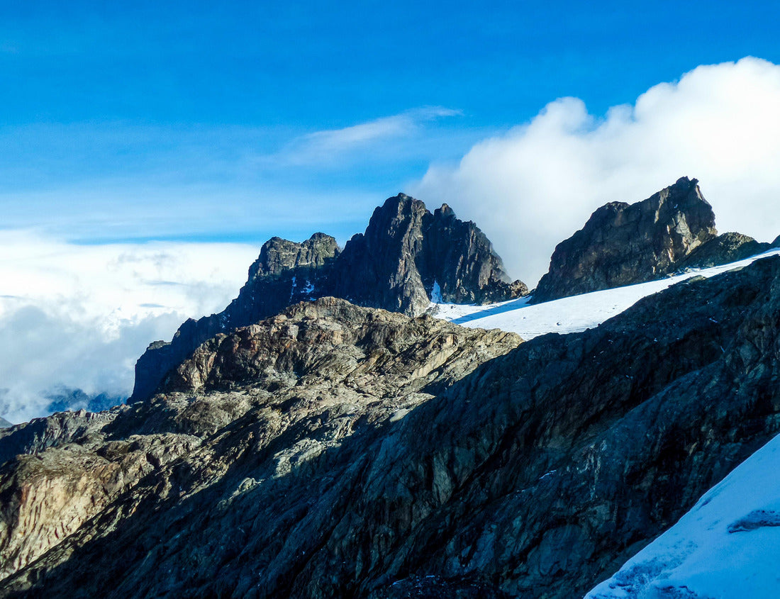 Noah Jigsaw Puzzle Mountain landscape in Rwenzori Mountains National Park, Kasese District, Uganda 1000 pieces