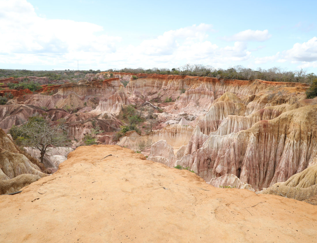 Noah Jigsaw Puzzle Hells Kitchen Canyon In Malindi Kenya Africa 1000 pieces