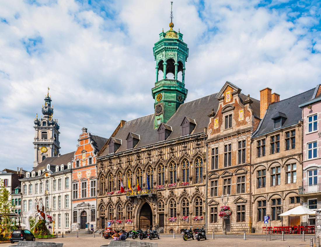 Noah Jigsaw Puzzle Main square with City Hall in Mons, Belgium 1000 pieces