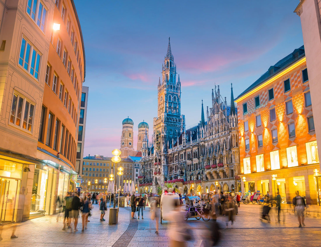 Noah Jigsaw Puzzle Munich skyline with Marienplatz town hall in Germany 1000 pieces