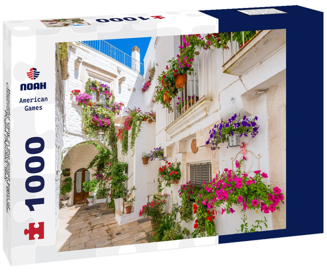 Noah Jigsaw Puzzle Beautiful view in the small town of Cisternino, in the province of Brindisi, Puglia (Apulia), Italy 1000 pieces