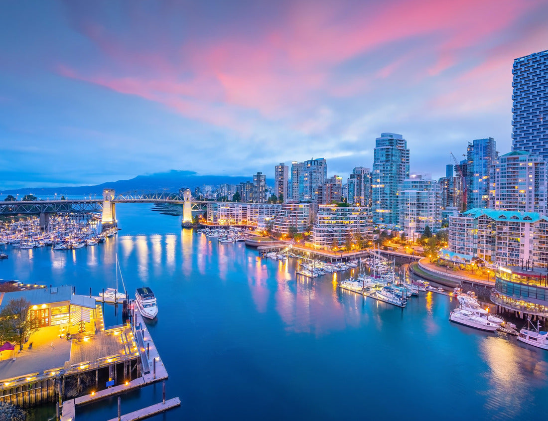 Noah Jigsaw Puzzle Beautiful view of the Vancouver skyline in the city center, British Columbia, Canada at sunset 1000 pieces