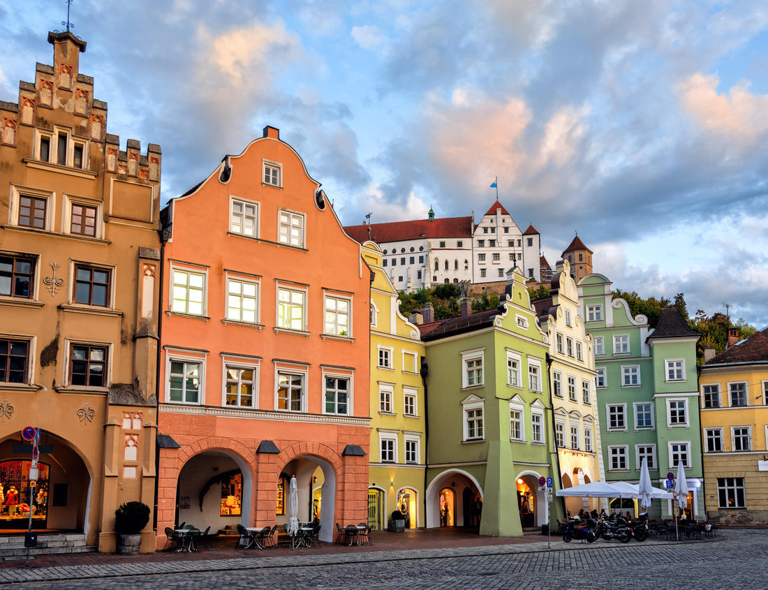 Noah Jigsaw Puzzle Landshut city in Bavaria, colorful gothic houses and the Burg Trausnitz castle in the medieval Old town. Landshut is a popular travel destination near Munich, Germany 1000 pieces