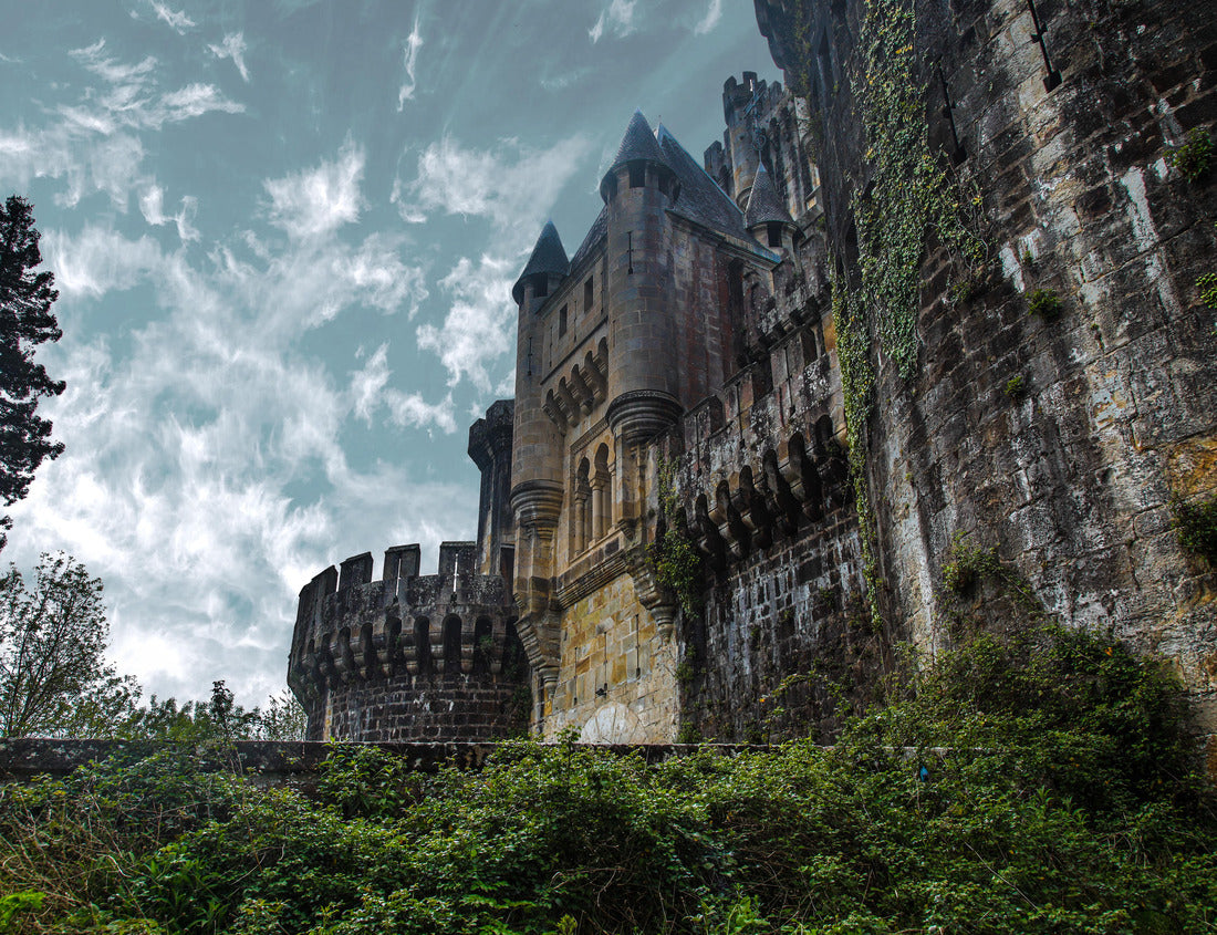 Noah Jigsaw Puzzle Butron Castle near Bilbao, Spain 1000 pieces
