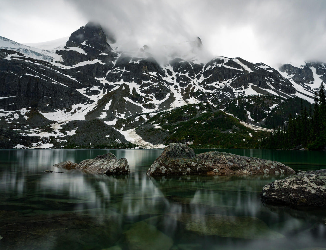 Noah Jigsaw Puzzle Joffrey Lake Provincial Park in Canada 1000 pieces