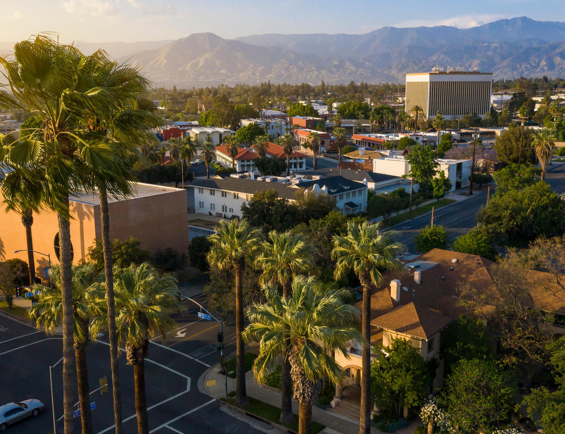 Noah Jigsaw Puzzle Aerial sunset view of the historic downtown area of Redlands, California 1000 pieces