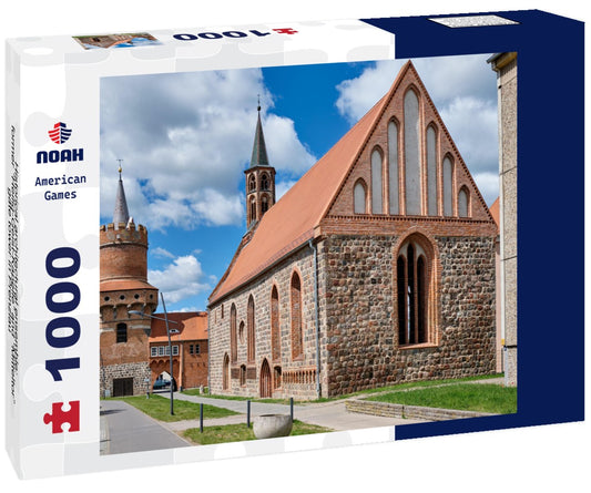 Noah Jigsaw Puzzle Historical architectural ensemble: former “Heilig-Geist-Kapelle” and “Mitteltor” gate tower in Prenzlau 1000 pieces