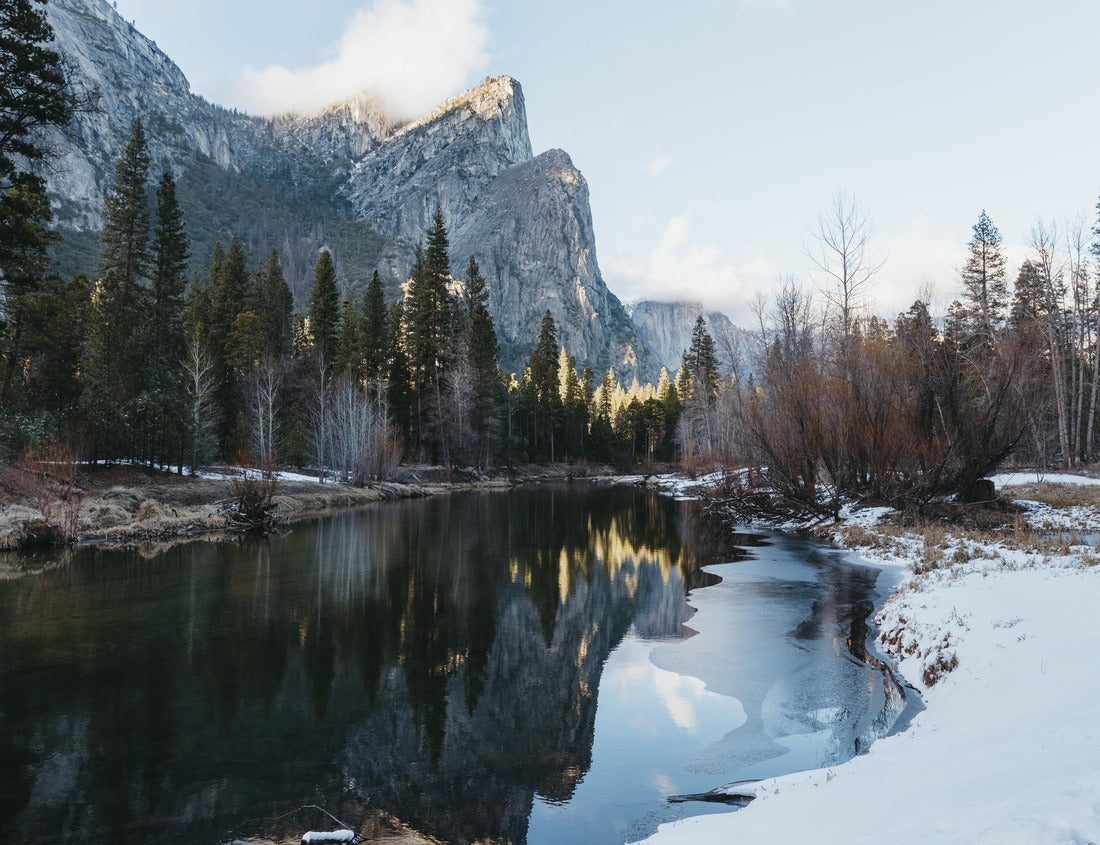 Noah Jigsaw Puzzle A calm lake surrounded by trees in Yosemite National Park, California, USA 1000 pieces