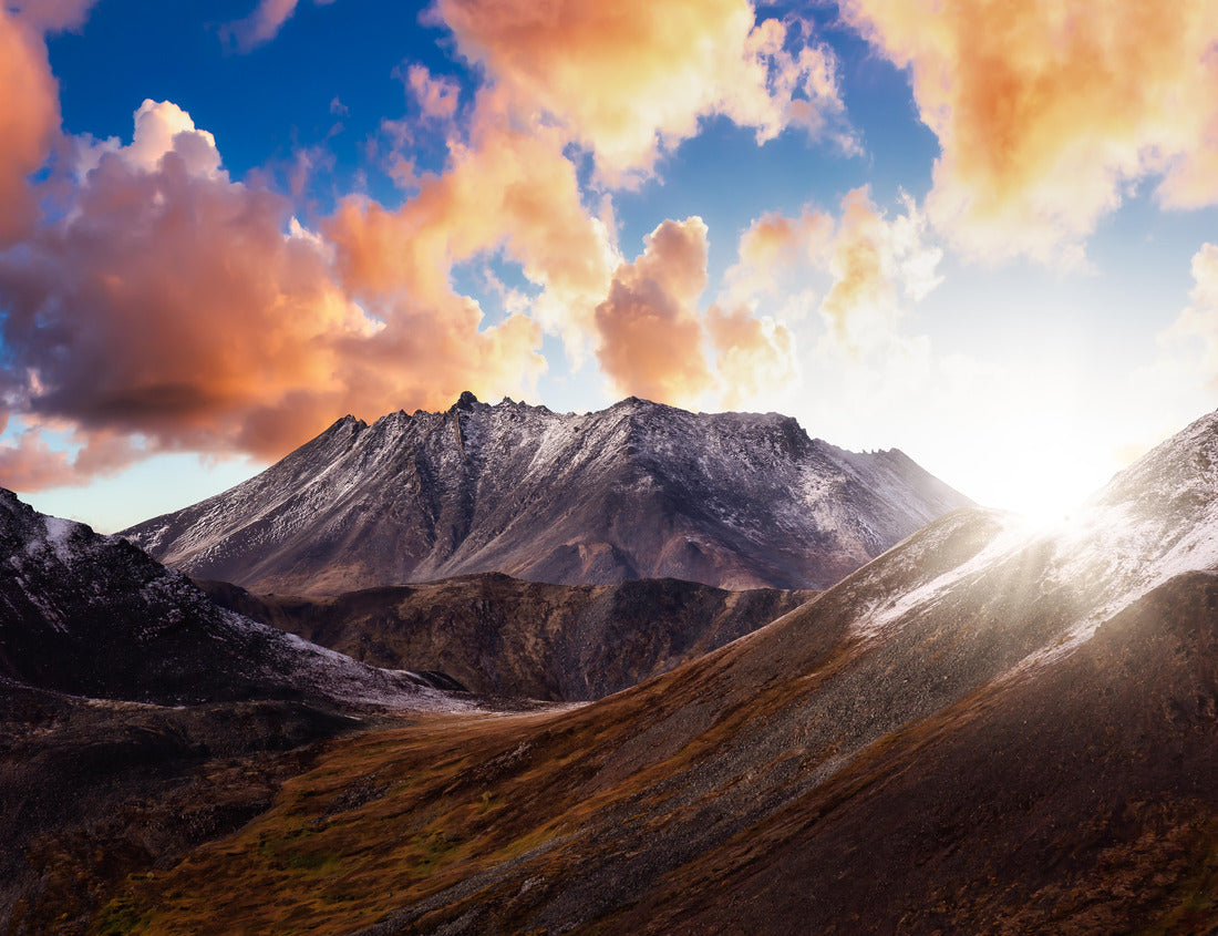 Noah Jigsaw Puzzle Beautiful aerial view of dramatic mountains and magical Alpine lake in fall in Canadian nature, Tombstone Territorial Park, Yukon, Canada 1000 pieces