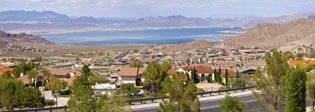 Noah Jigsaw Puzzle Boulder City Nevada suburbs and lake Meade with surrounding mountains panorama panorama 1000 pieces