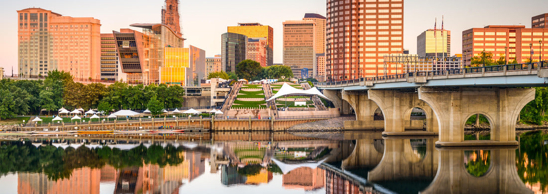 Noah Jigsaw Puzzle Hartford, Connecticut, USA downtown city skyline by the river panorama 1000 pieces