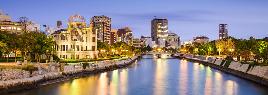 Noah Jigsaw Puzzle Hiroshima, Japan city skyline on the Motoyasu River near the Atomic Dome memorial ruins panorama 1000 pieces