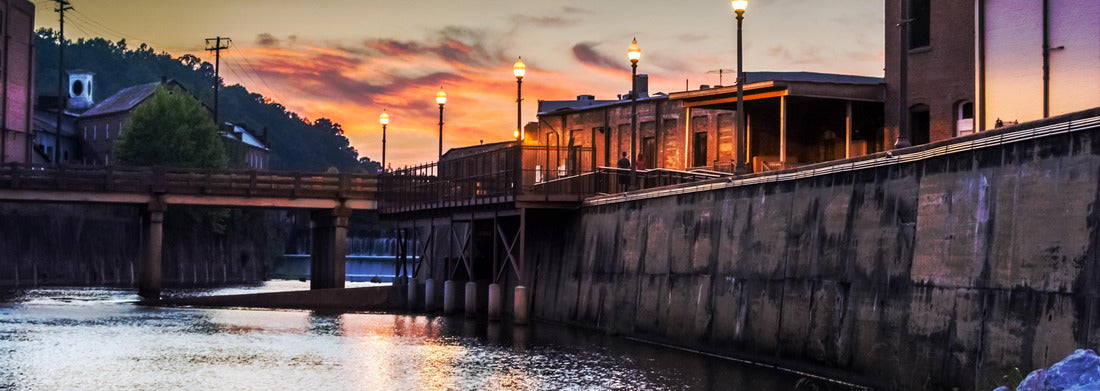 Noah Jigsaw Puzzle Creekwalk and dam waterfall in Prattville, Alabama at dusk panorama 1000 pieces