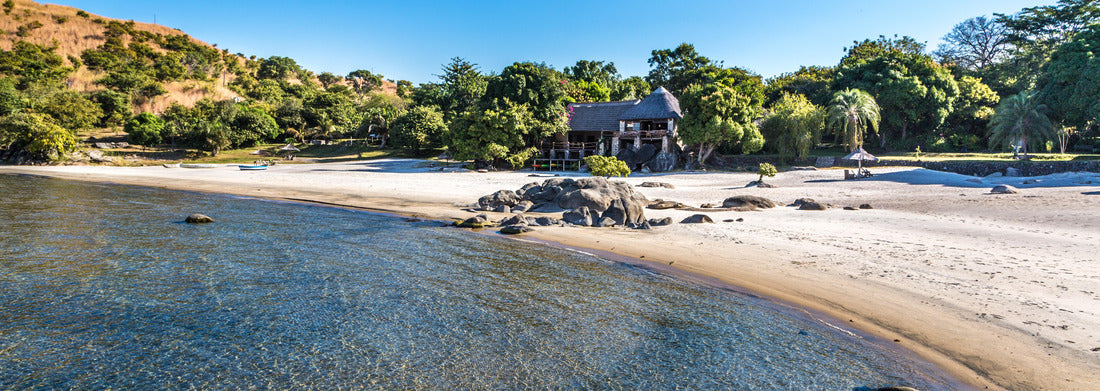 Noah Jigsaw Puzzle Beautiful view of the Lake Malawi in Nkhata Bay, Malawi panorama 1000 pieces
