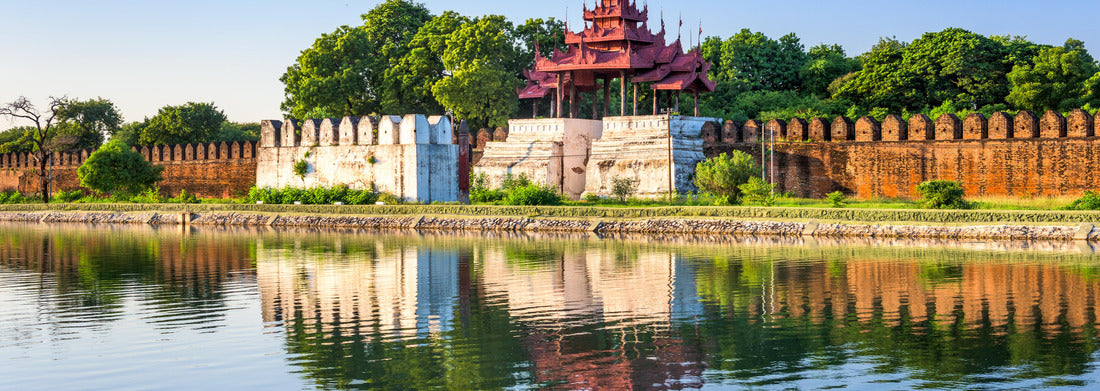 Noah Jigsaw Puzzle Mandalay, Myanmar at the palace wall and moat panorama 1000 pieces