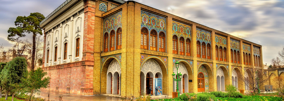 Noah Jigsaw Puzzle Golestan Palace, a UNESCO Heritage Site in Tehran, Iran panorama 1000 pieces