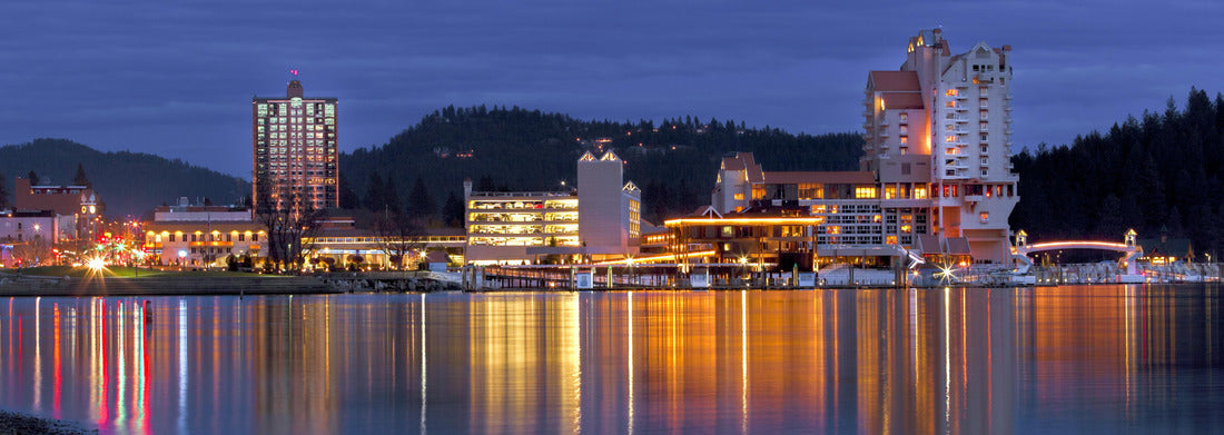 Noah Jigsaw Puzzle Downtown Coeur d'Alene, Idaho at night panorama 1000 pieces